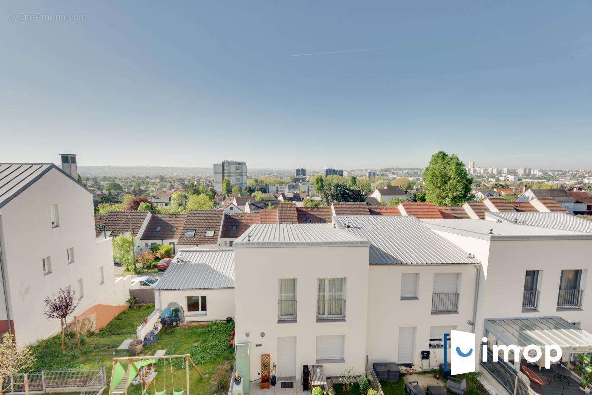 Appartement à ROSNY-SOUS-BOIS