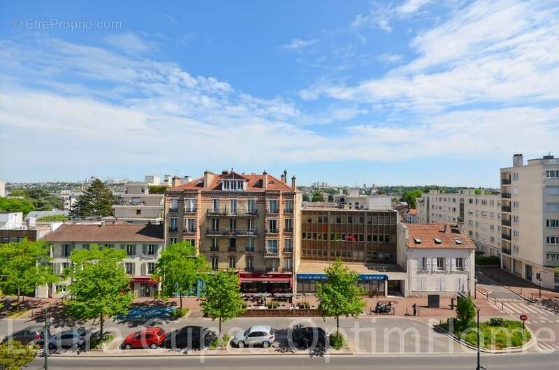 Appartement à BOURG-LA-REINE