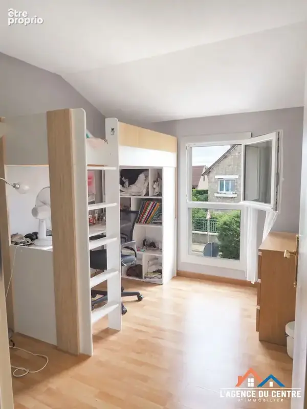 Maison 5 pièces 81.67 m² secteur mairie - photo 8