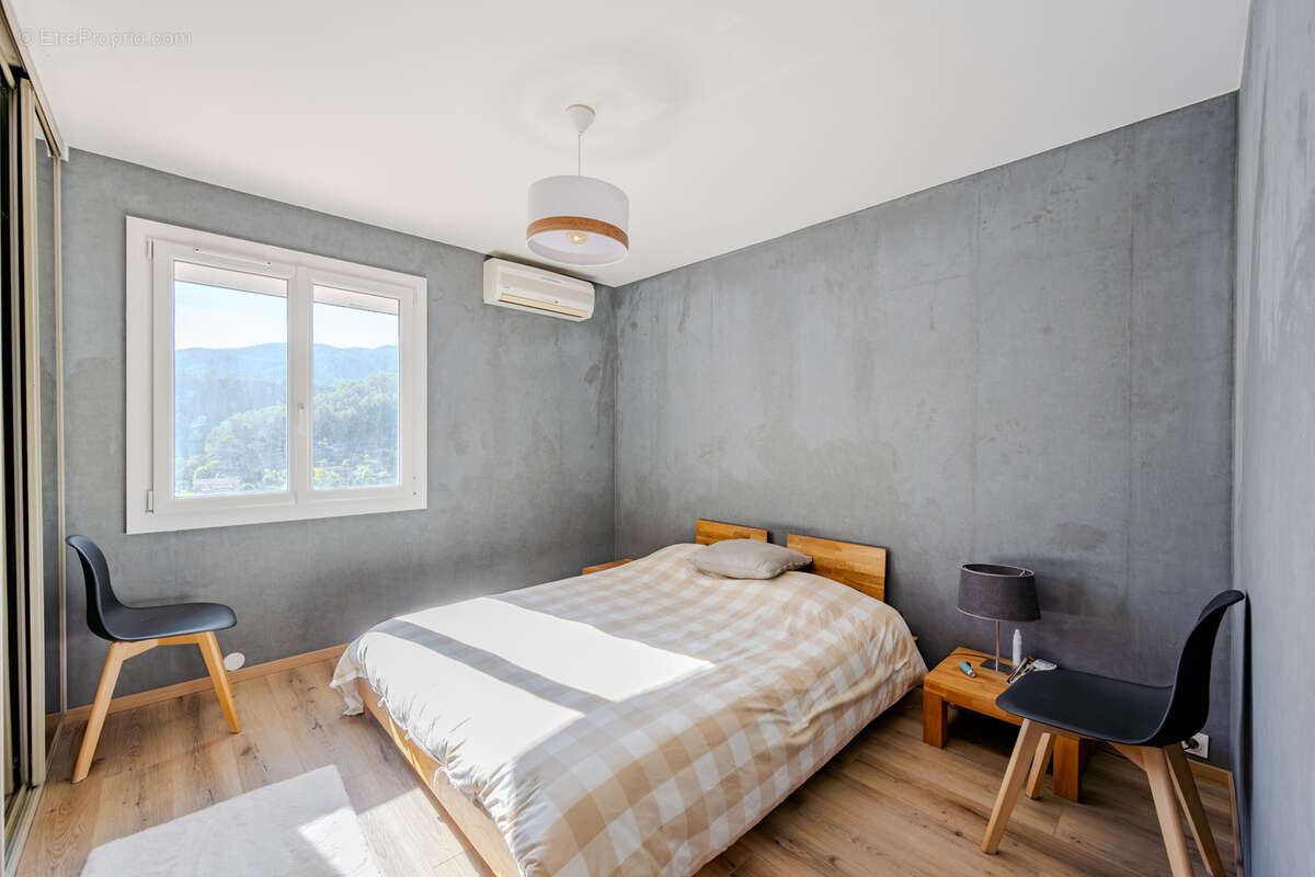 Maison à BELGENTIER