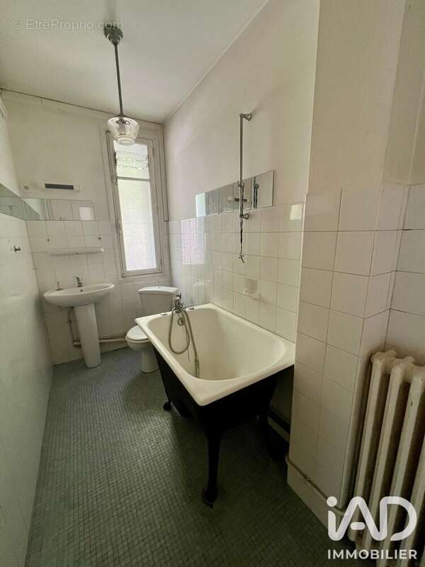 Maison 172 m² à Bourges  - photo 5