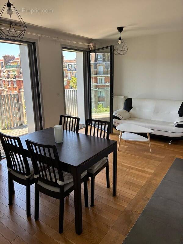 Photo 1 - Appartement à PARIS-14E