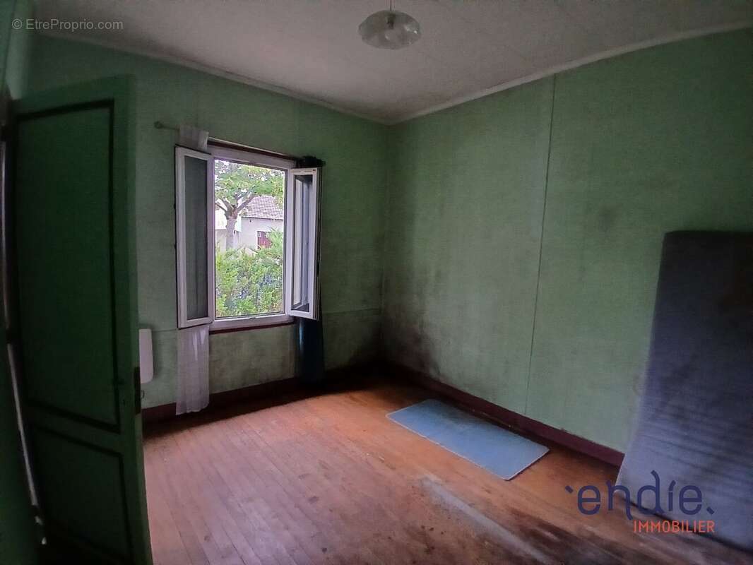 Maison à SAINT-MEDARD-EN-JALLES