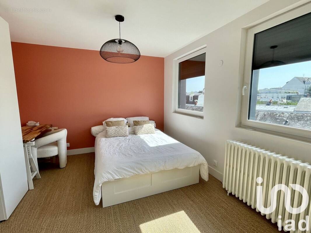 Photo 1 - Maison à TOURS