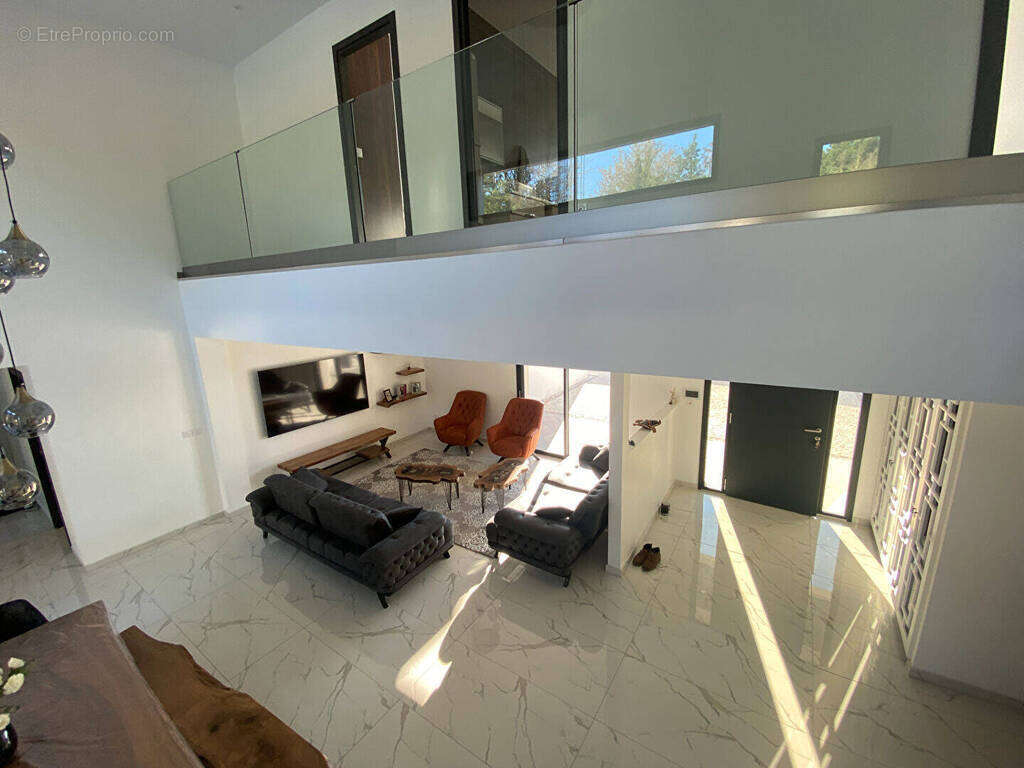 Maison à FUSSY