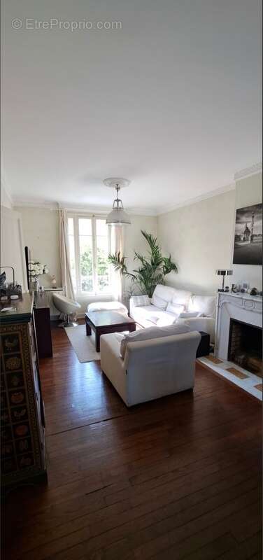 Maison à CHAMPIGNY-SUR-MARNE