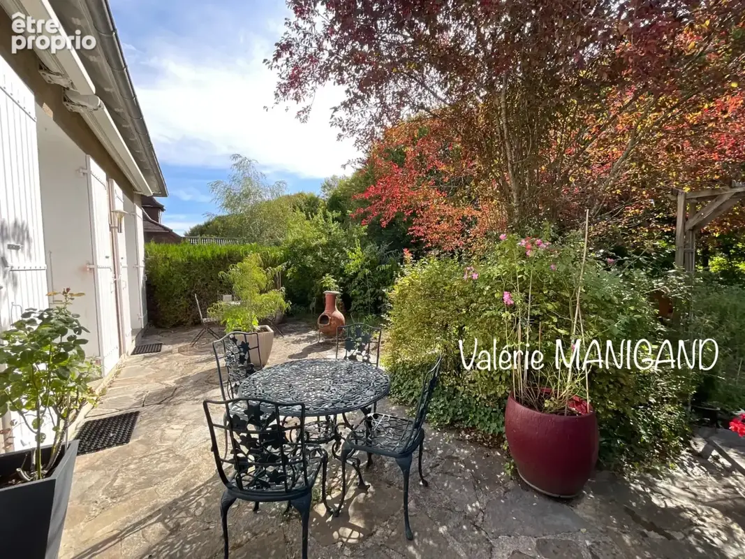 Maison à TRELISSAC