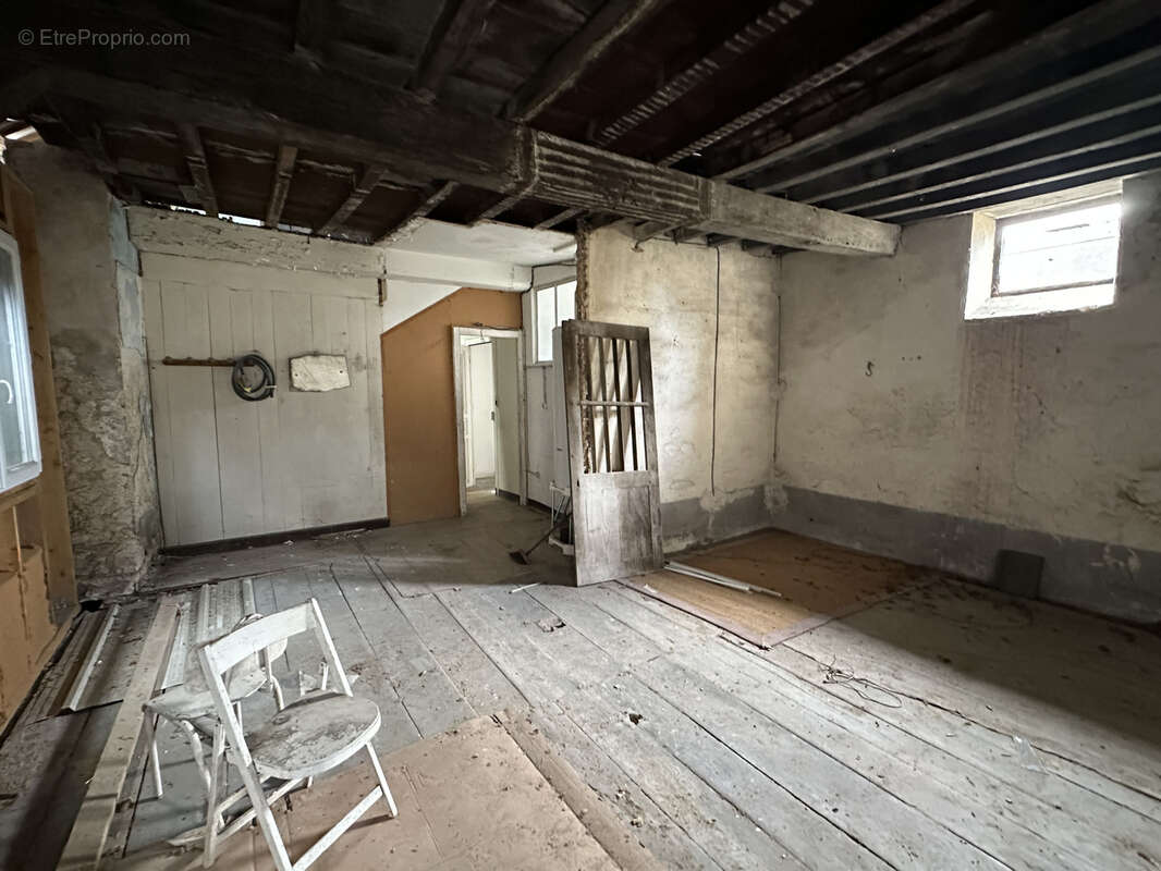 Au coeur de la commune de Lasseube - photo 10