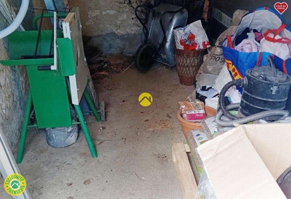 Maison à LA GUERCHE-SUR-L'AUBOIS