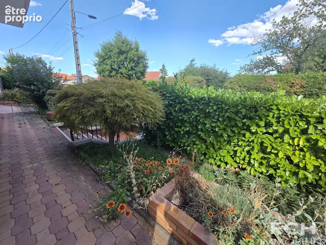 Maison avec vue dominante, 4 chambres, garage - photo 12