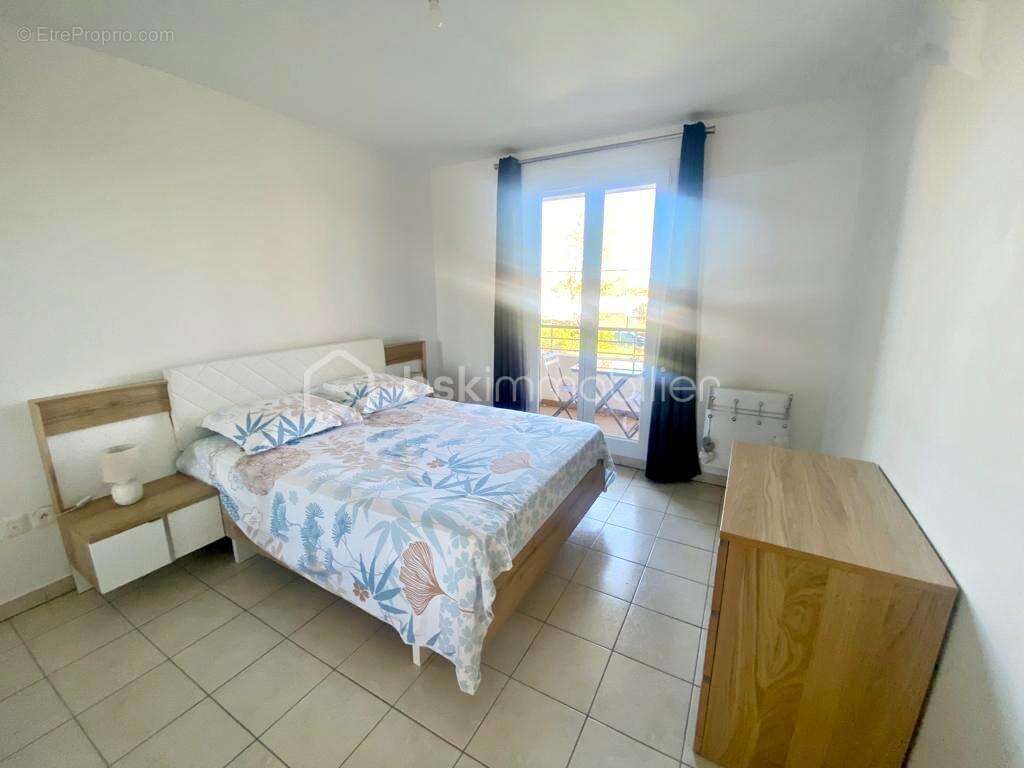 Appartement à HYERES