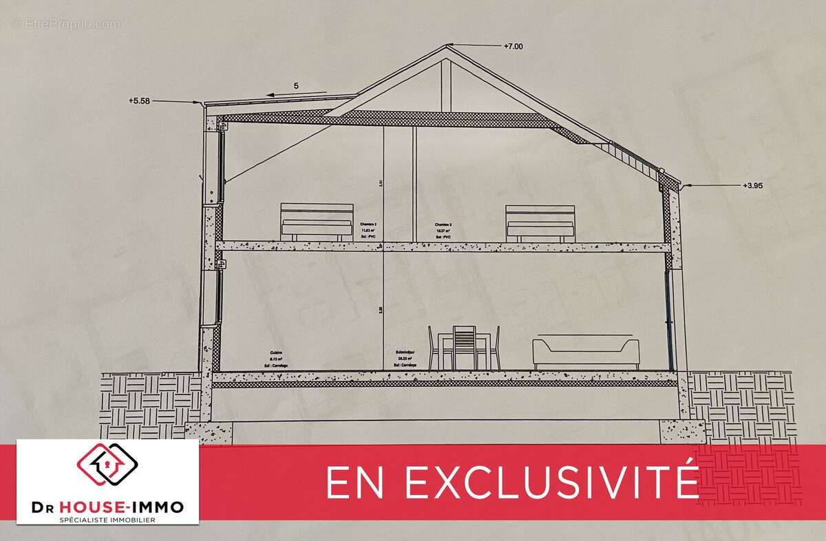 Maison à QUAROUBLE
