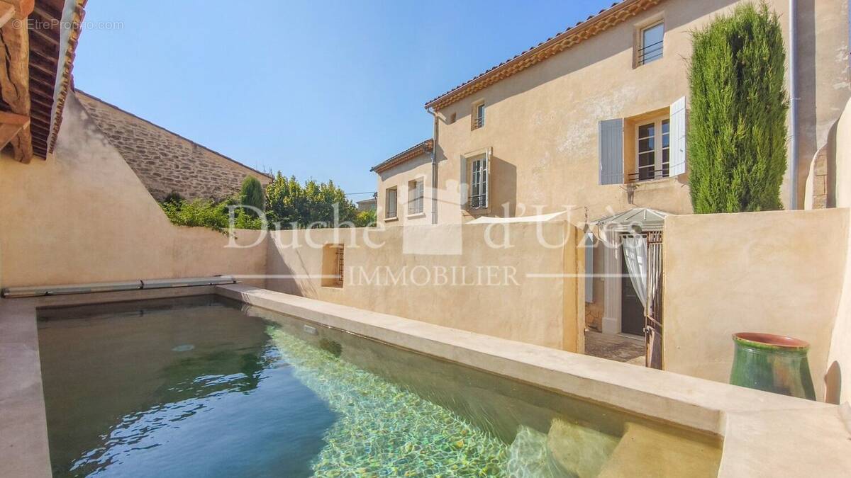 Photo 1 - Maison à UZES