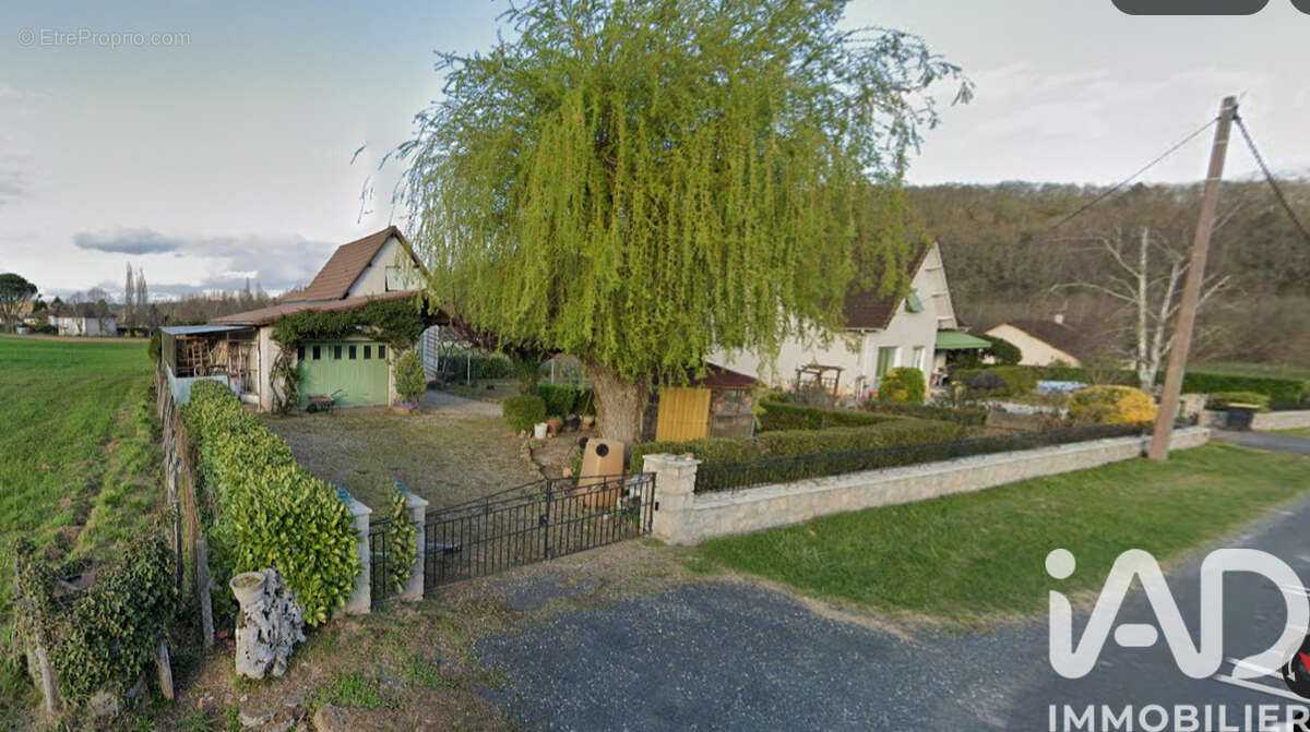 Photo 3 - Maison à BRIGNAC-LA-PLAINE