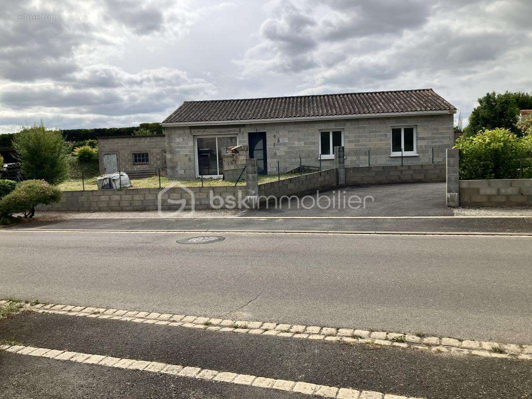 Maison à FOUSSIGNAC