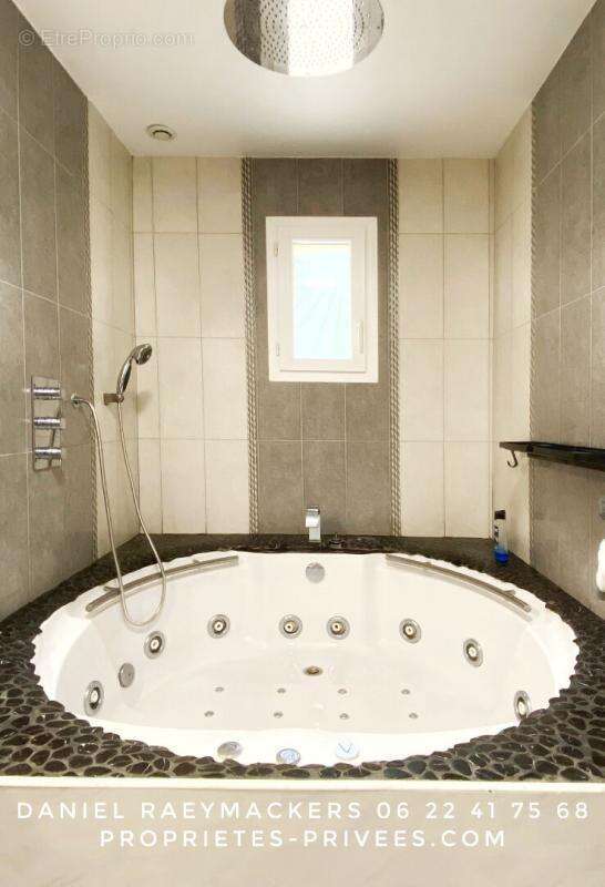 Maison à CARSAC-DE-GURSON