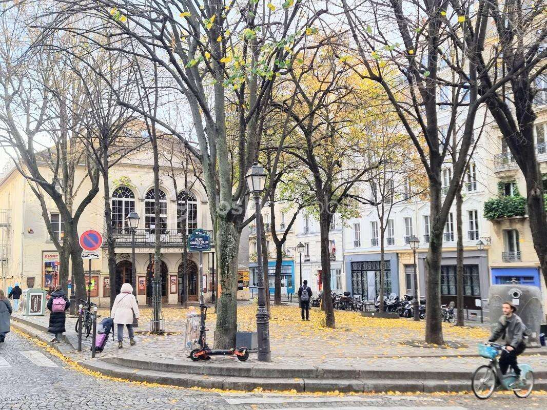 Appartement à PARIS-18E