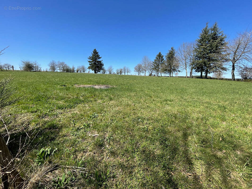 Maison à SAINT-GERVAIS-D&#039;AUVERGNE