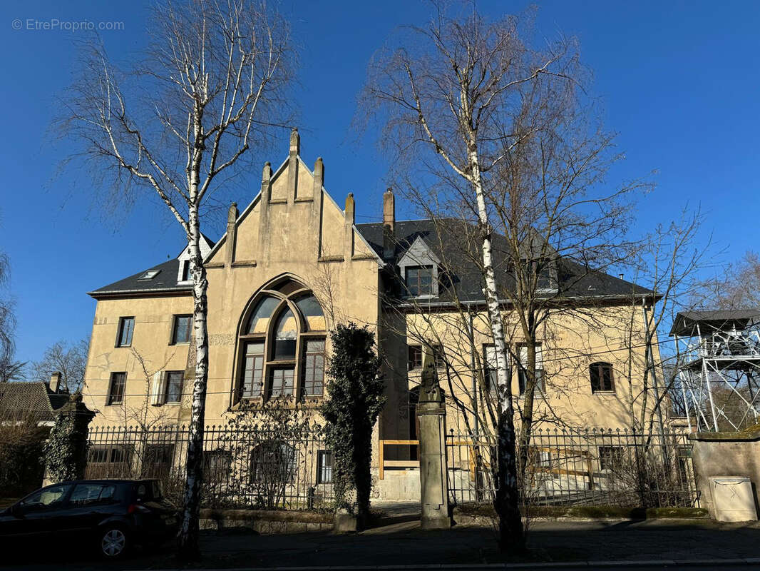 Autre à SARREGUEMINES