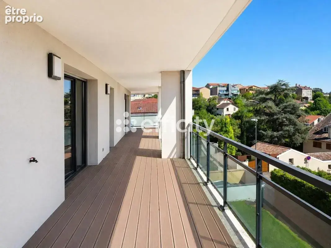 Appartement à SAINT-DIDIER-AU-MONT-D'OR