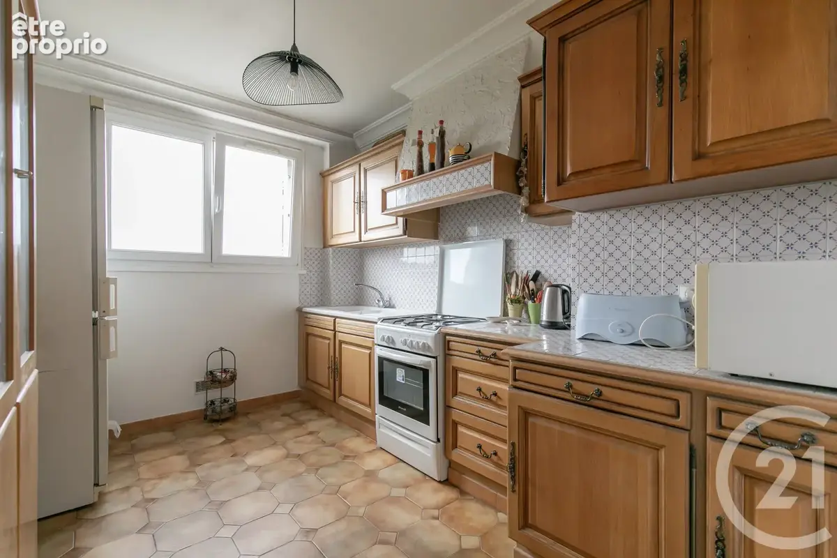 Appartement 3 pièces 72 m² à vendre à Saint-Maur-Des-Fosses (94100) - photo 10