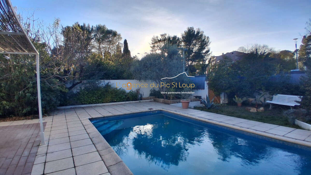 Maison à SAINT-GELY-DU-FESC