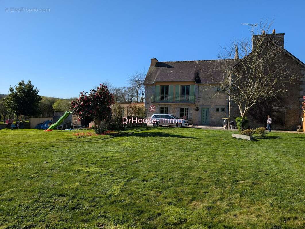 Maison à LE GOURAY