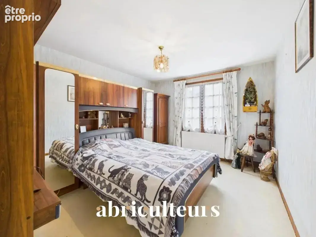 Maison avec jardin arboré en vente à  Châteaudun (28200) - photo 8