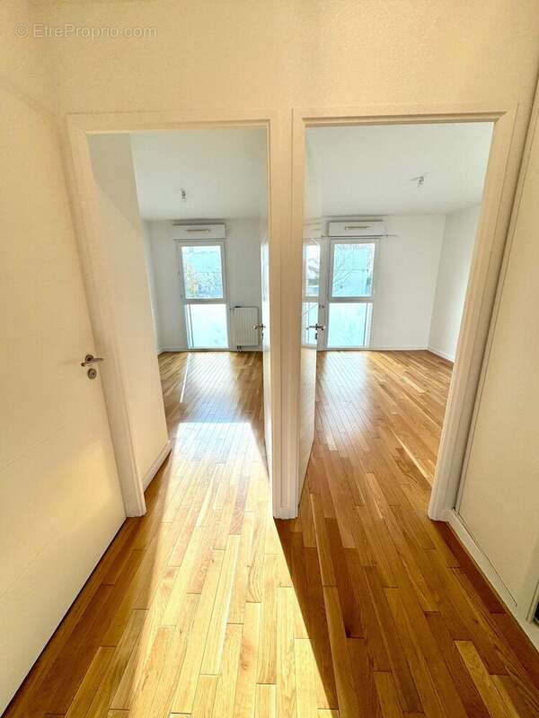 Appartement à NANTERRE