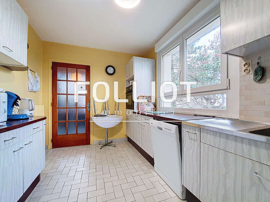 Maison à SAINT-GERMAIN-SUR-AY