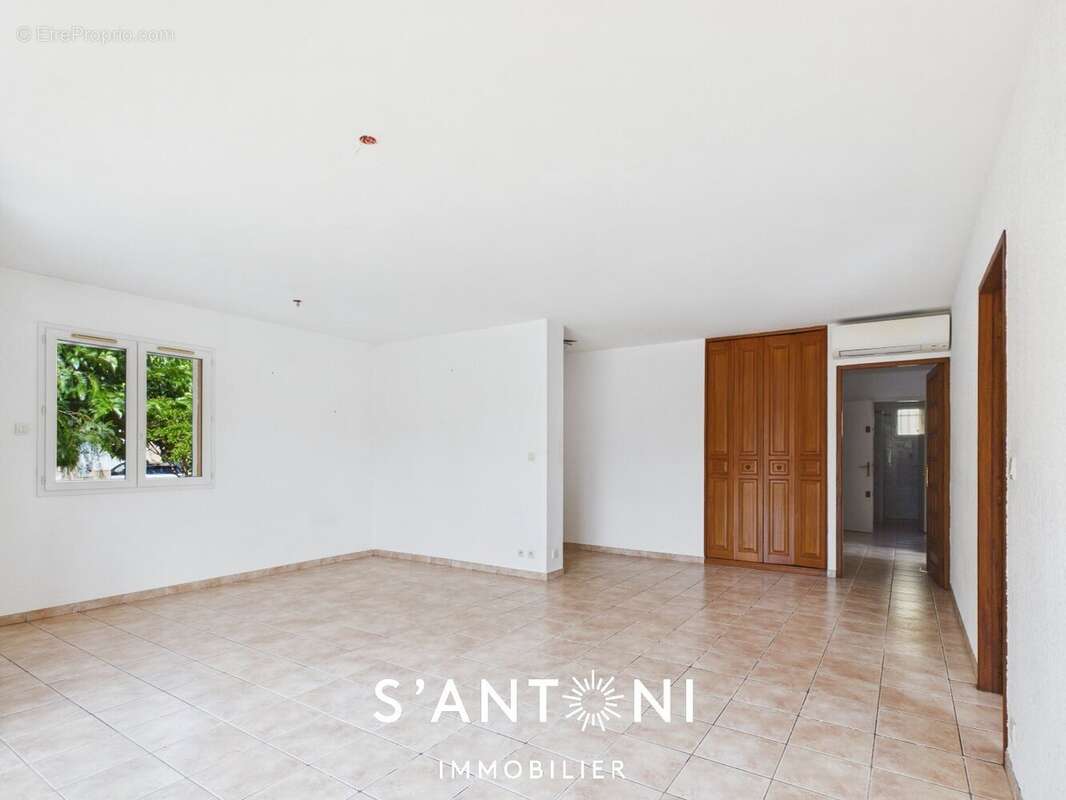 VIAS - Villa T4 de plain-pied garage et jardin - photo 3