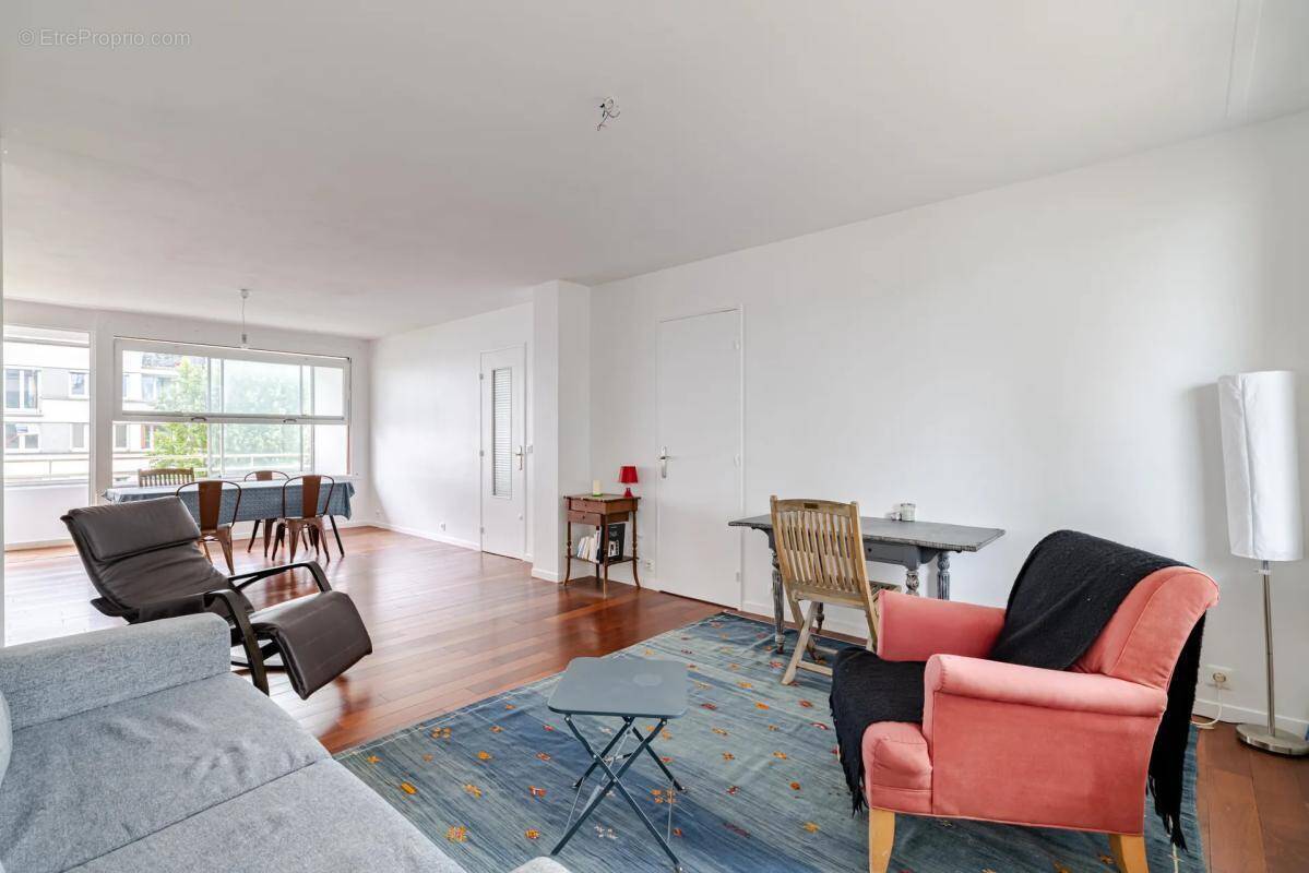 Appartement à LE RAINCY