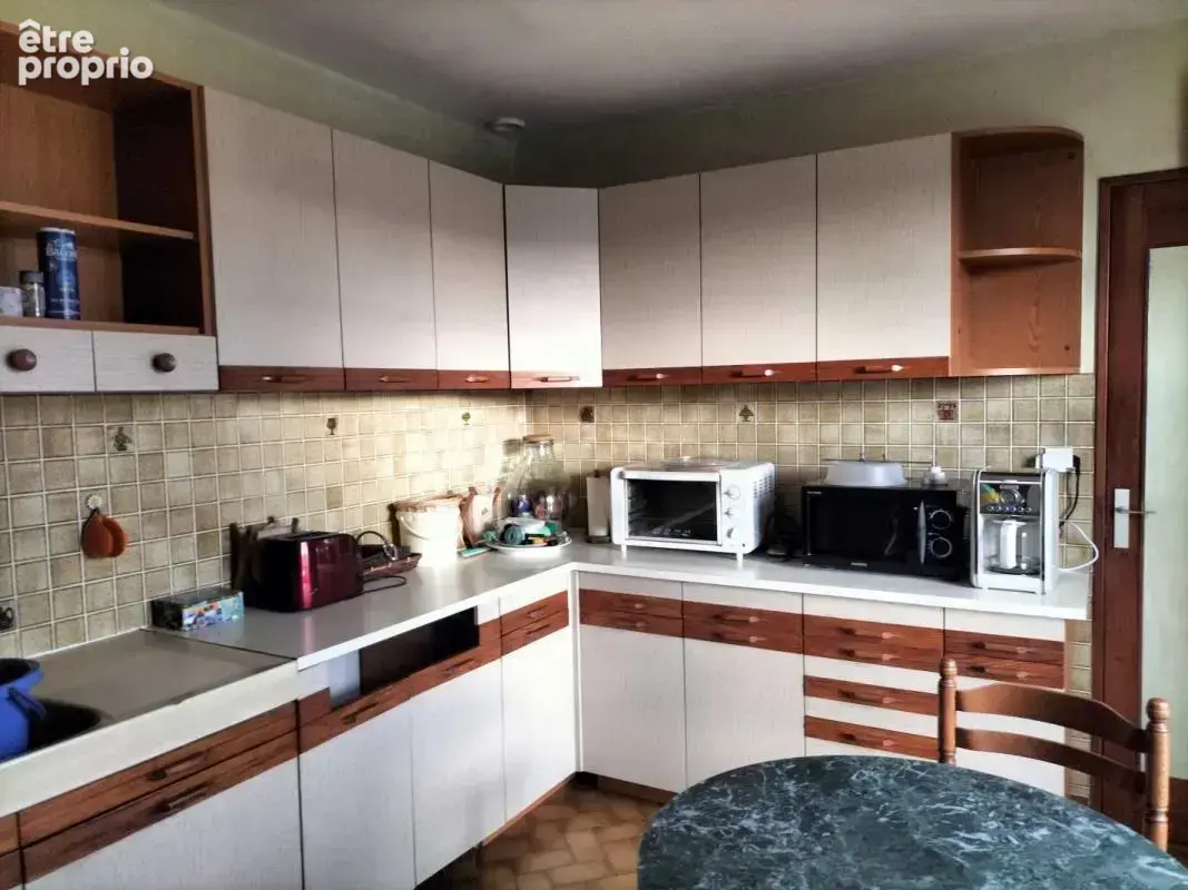 Maison 98 m² à Saint-Aubin-De-Locquenay  - photo 4