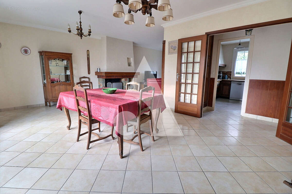 Maison à FRANCONVILLE