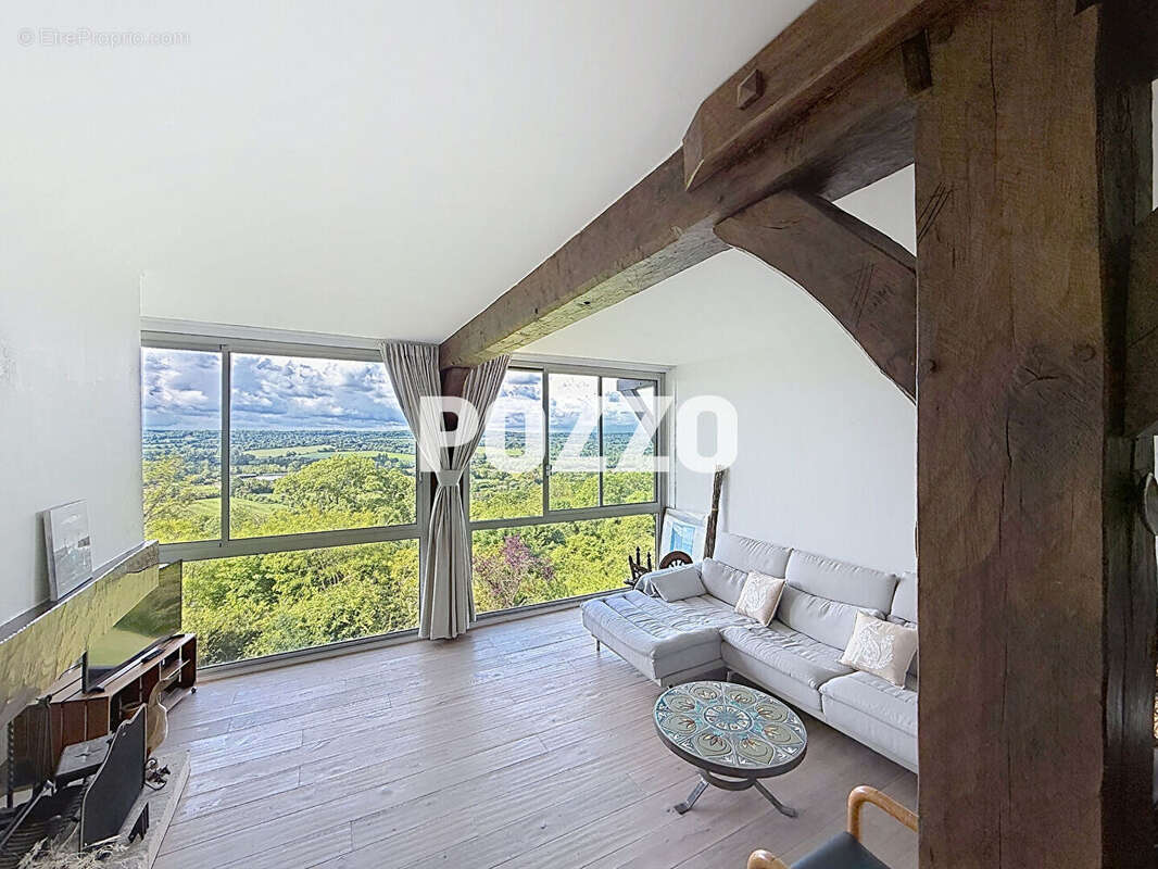 Appartement à TOURGEVILLE