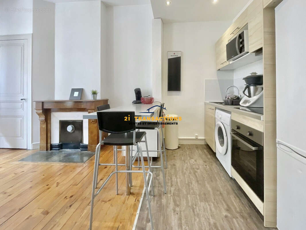 Appartement à SAINT-ETIENNE