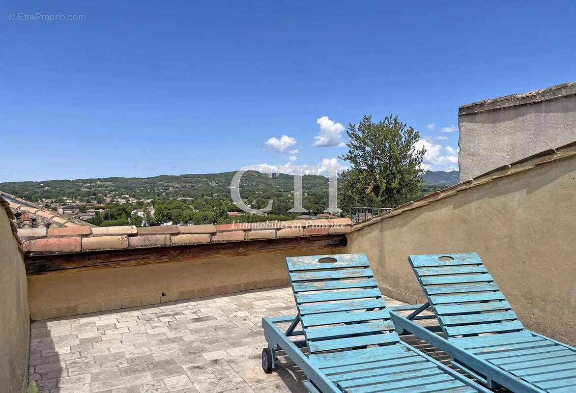Élégante demeure en pierre avec terrasse panoramique à Vaison-la-Romaine - photo 7