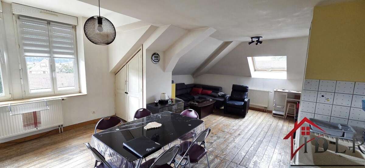 Appartement à ROCHE-LEZ-BEAUPRE