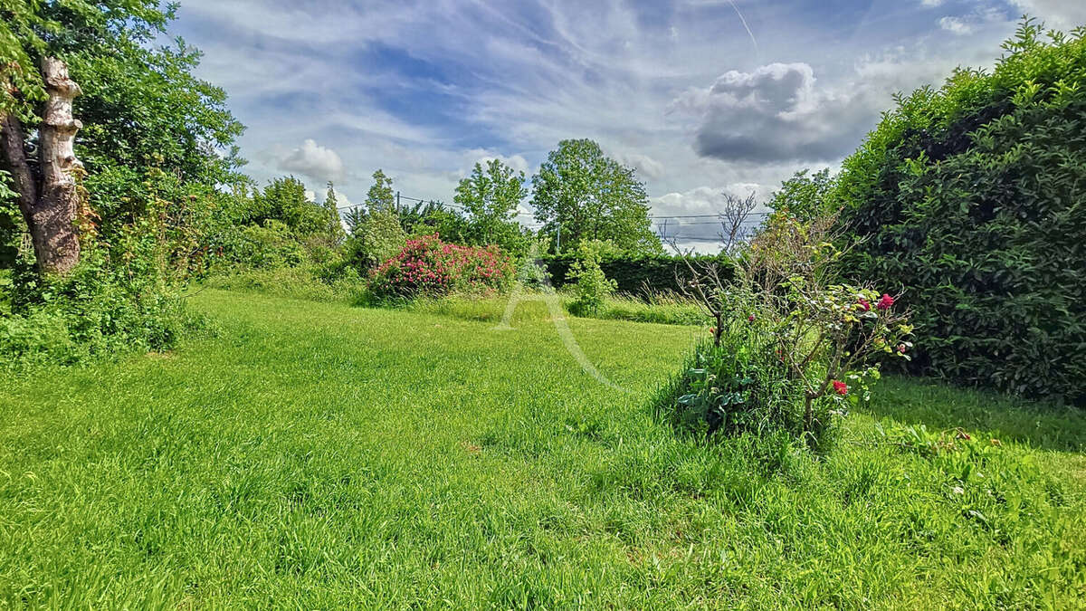 Maison à SAULX-LES-CHARTREUX