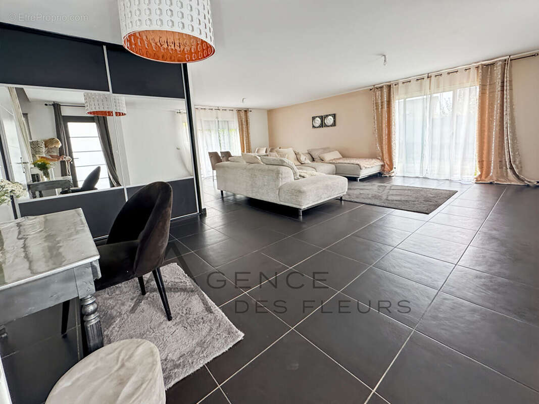 Maison à SAINT-PIERRE-LES-ELBEUF