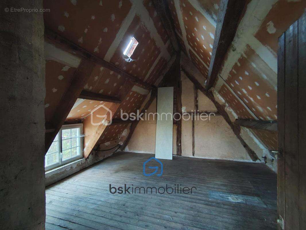 Maison à GRANDVILLIERS