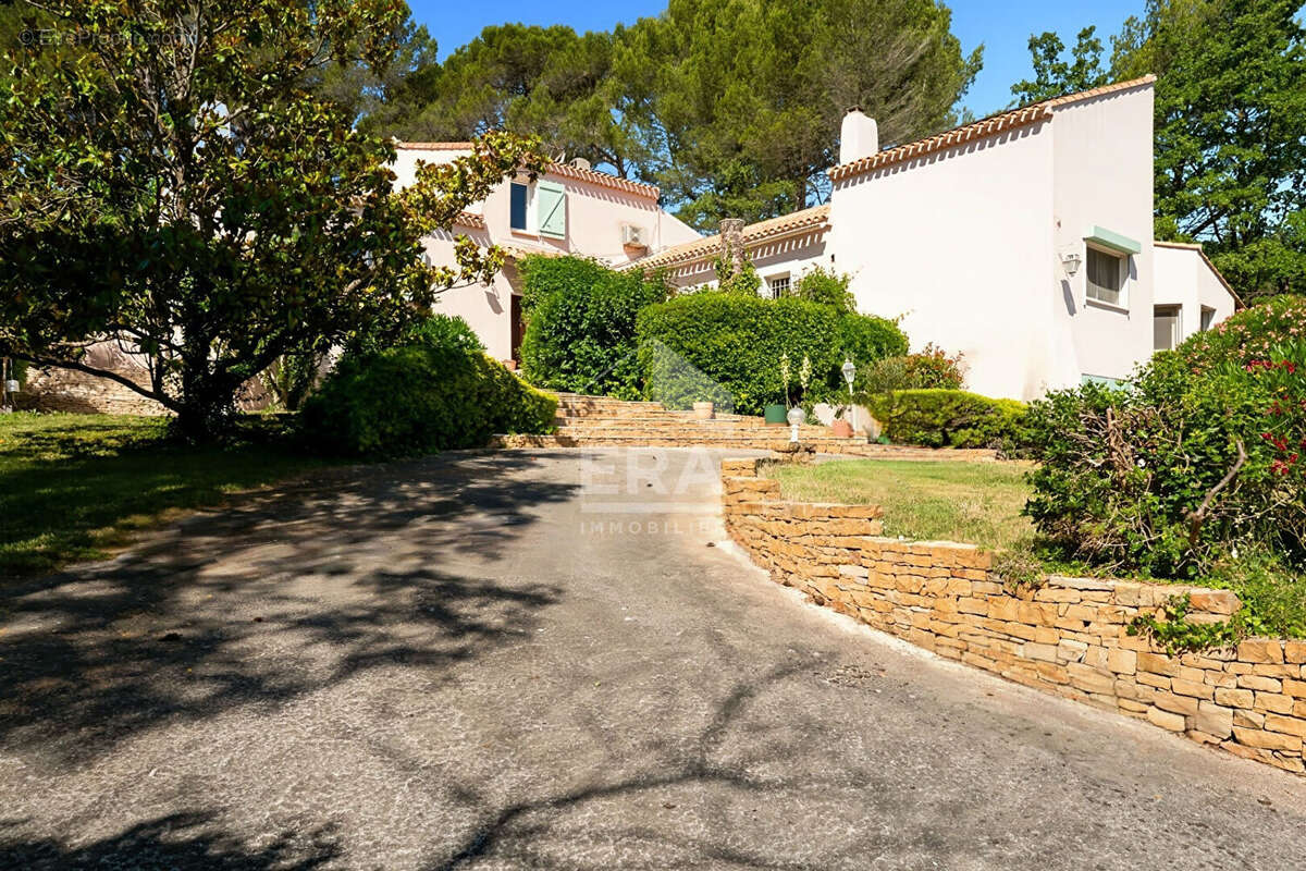 Maison à CABRIES