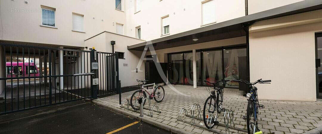 A VENDRE: Investissement LMNP résidence étudiante: Appartement 1 pièce de 17.82 m2 situé à Reims - photo 3