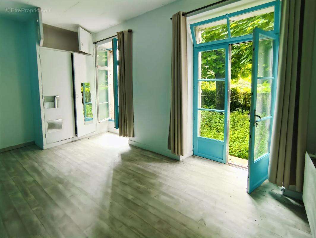 Maison à HERICY