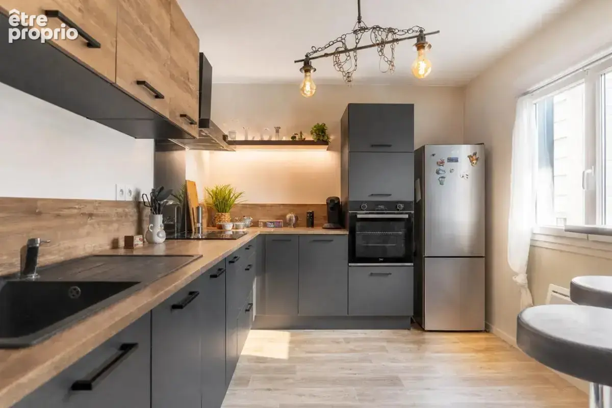 Appartement de 4 pièces de 77 m² à Voiron - photo 5