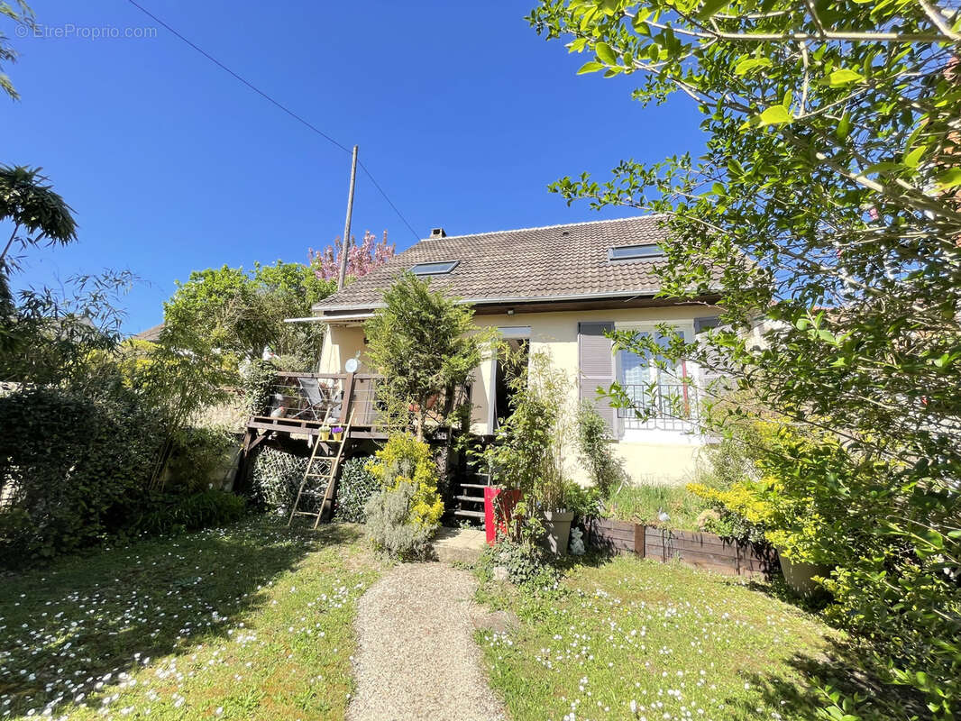 Maison à OSNY