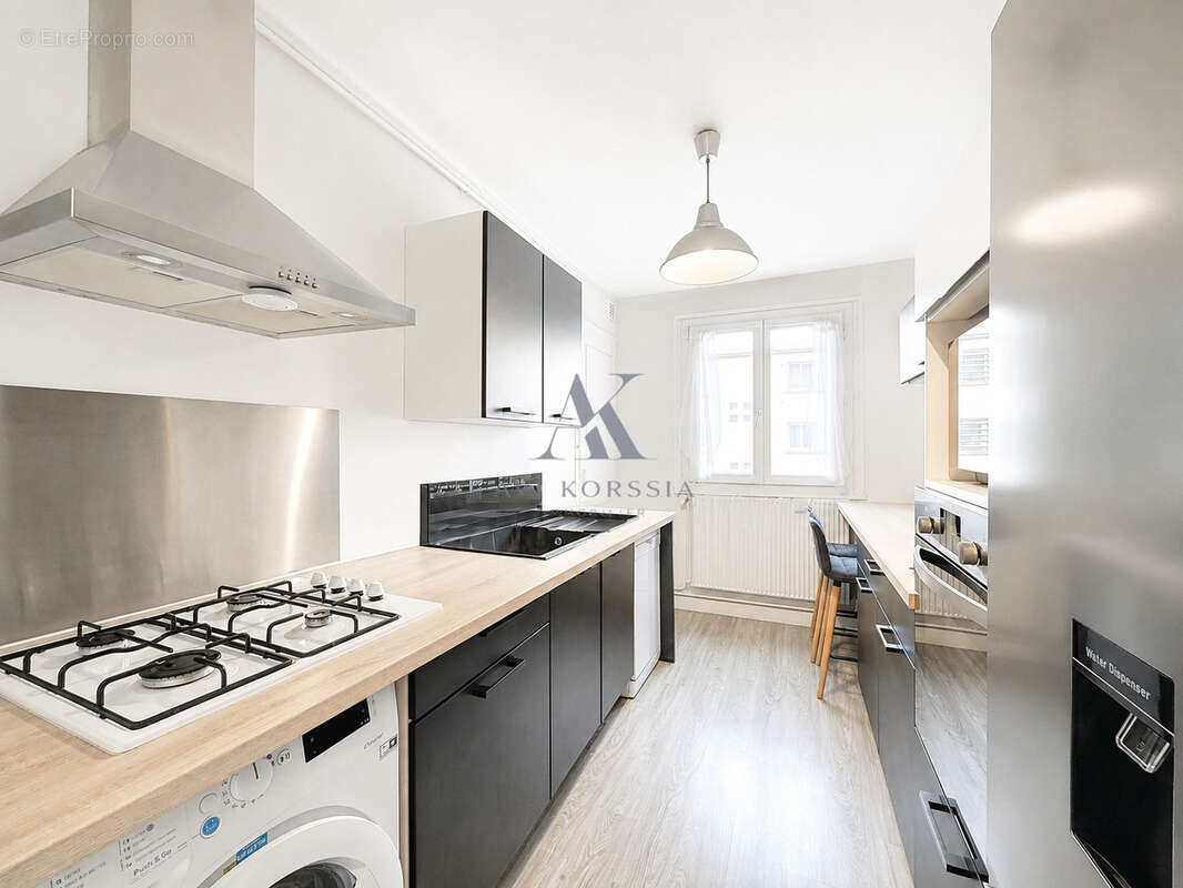 Villeurbanne — T3 60 m2  Balcon  Cave  Reconfiguré T3 - photo 6