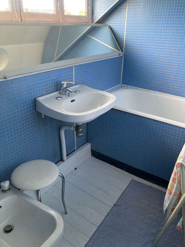 Maison à SAINT-PIERRE-DU-REGARD