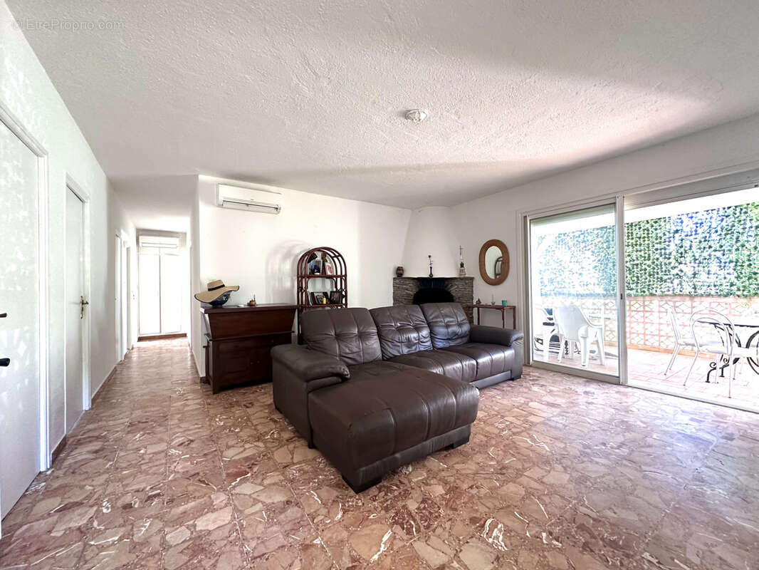 Maison à PRUNELLI-DI-FIUMORBO