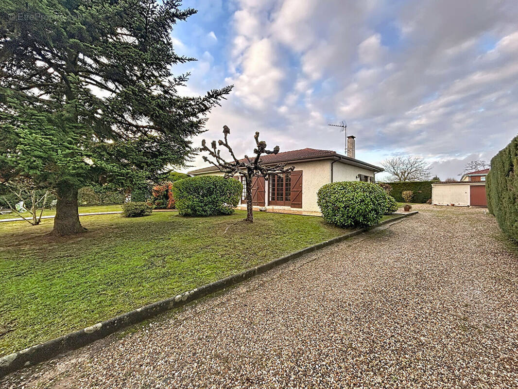 Maison à SAINT-LOUBES